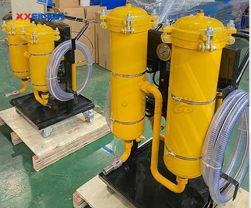 加注新油過濾高精度濾油機(jī)